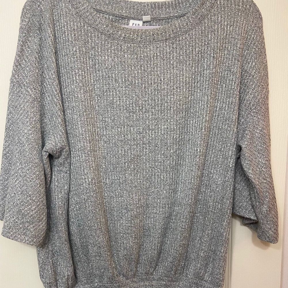 Gap Grey Sweater - Medium